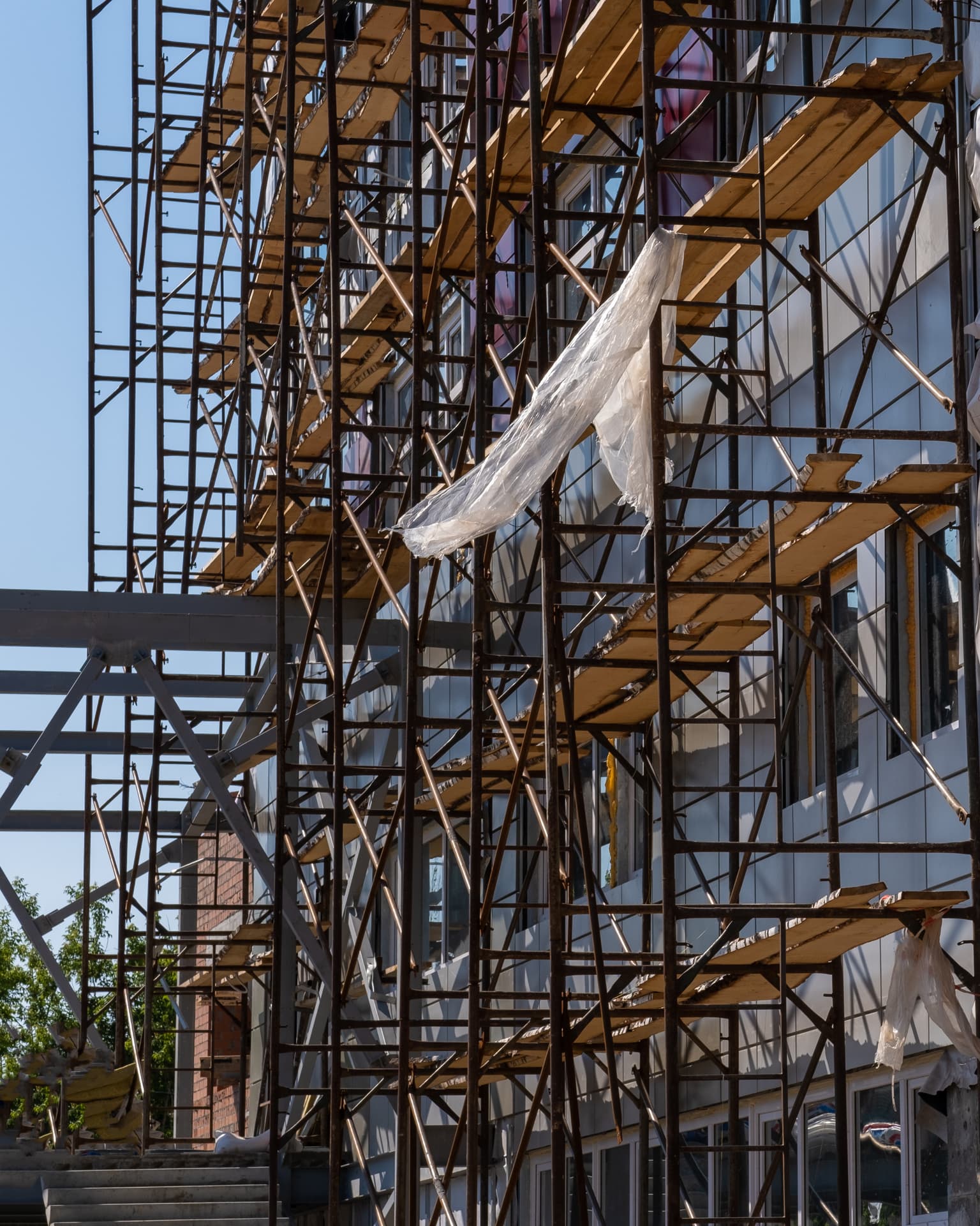 construction-of-building-using-scaffolding-facade-2026-01-09-06-20-02-utc (1)